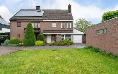 Semi-detached for sale: Wijsstraat 46, De Borne 1 Schijndel