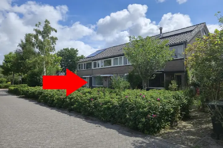 Tussenwoning te koop: Wijzend 36, Saenegheest Bergen (Nh)