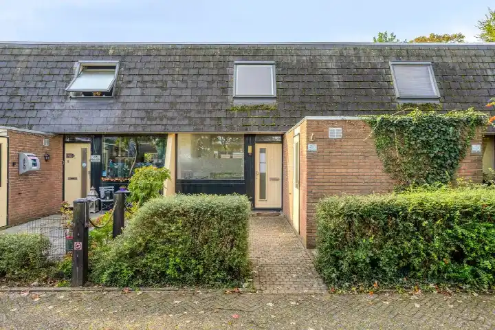 Tussenwoning te koop: Wikke 52, Huizermaat West Huizen