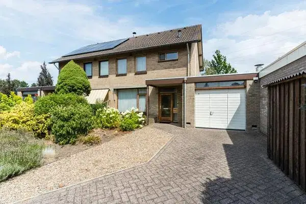 Tussenwoning te koop: Wilack 237, Melle Uden