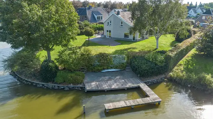 Vrijstaande woning te koop: Wilde Zwaan 8, Verspreide huizen Wildervank