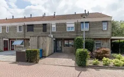 Tussenwoning te koop: Wildforster 98, Rootselaar-Oost Barneveld