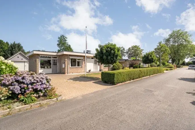 Vrijstaande woning te koop: Wilgencamp 3, Venesluis Hoogeveen
