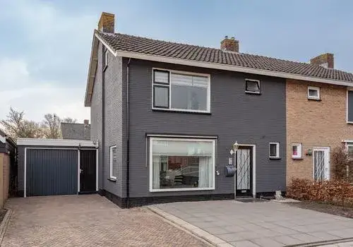 Twee-onder-één-kap te koop: Wilgenkampstraat 28, Wildemaet-Molendorp Elburg