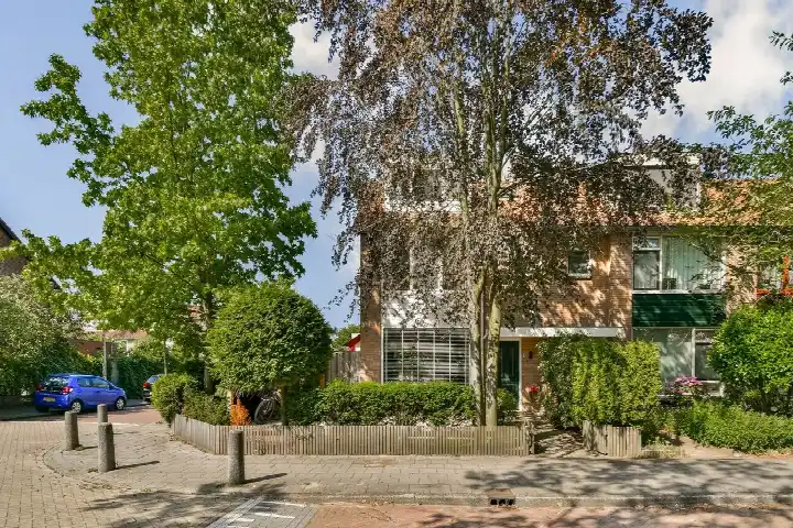 Hoekwoning te koop: Wilgenlaan 11, Kastanjebuurt Amstelveen