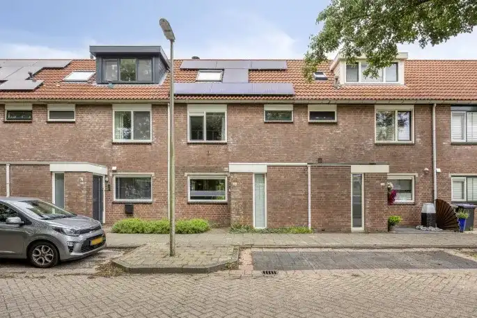 Tussenwoning te koop: Wilhelmina Druckerstraat 36, Heuvelweg Alphen Aan Den Rijn