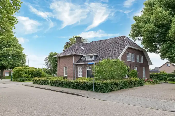Appartement te koop: Wilhelminaplein 8, Blokland Zetten