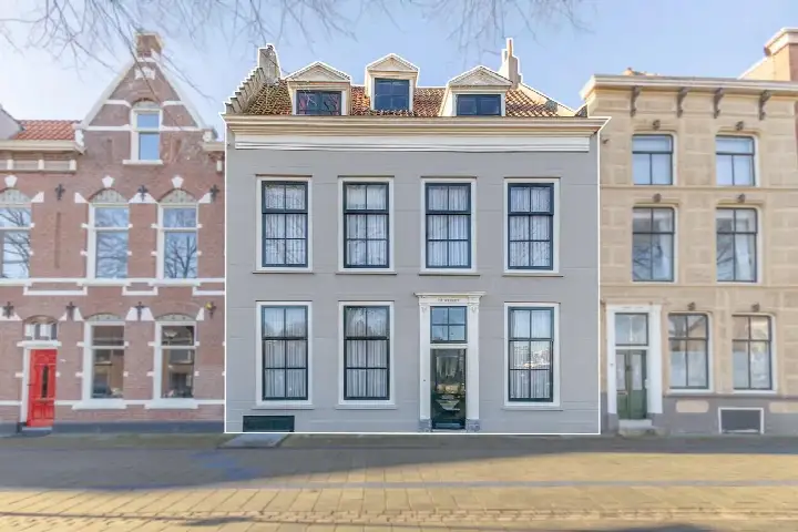 Tussenwoning te koop: Wilhelminastraat 73, Oude Binnenstad Vlissingen