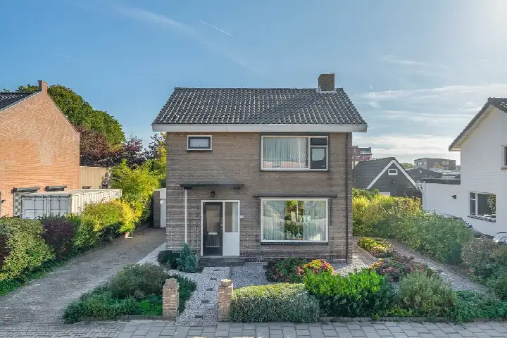 Vrijstaande woning te koop: Wilhelminaweg 10, Ouddorp noord Ouddorp