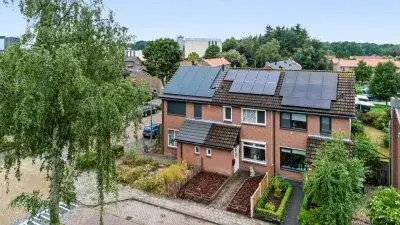Tussenwoning te koop: Willem de Merodestraat 22, Eerbeekse Enk Eerbeek