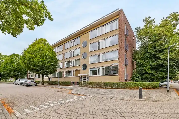 Apartment for sale: Willem de Mérodestraat 41, Weesp Dichtersbuurt Weesp