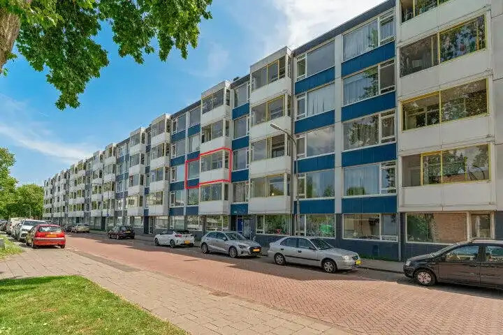 Apartment for sale: Willem de Zwijgersingel 32, Ouwe Gouwe Gouda