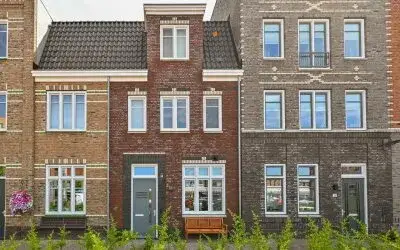Tussenwoning te koop: Willem Dreesstraat 23, Van Boetzelaerstraat Alphen Aan Den Rijn