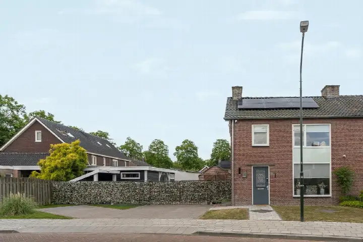 Semi-detached for sale: Willem III straat 2, Hoevenbraak Schijndel