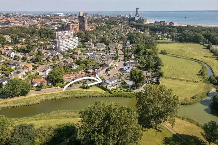 Vrijstaande woning te koop: Willem Klooslaan 27, Vredehof Noord Vlissingen