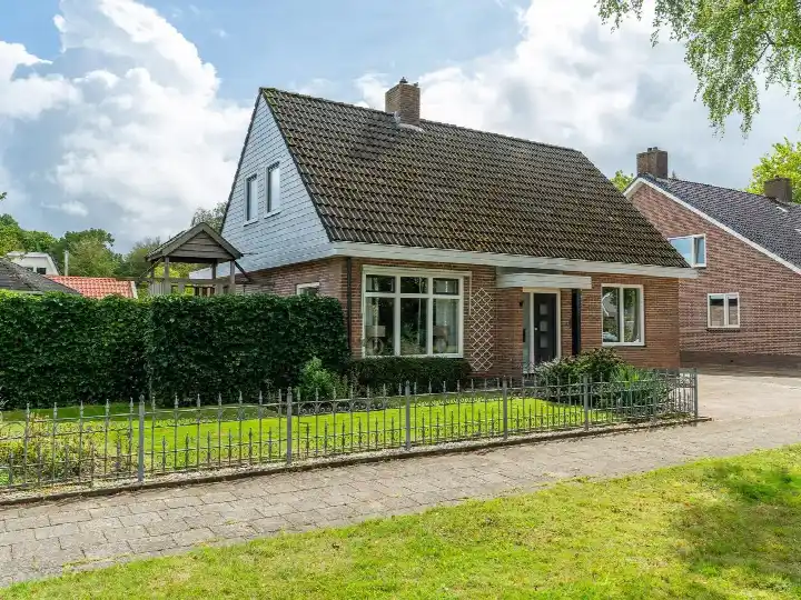 Detached house for sale: Willem Lodewijkstrjitte 4, Kootstertille Kootstertille