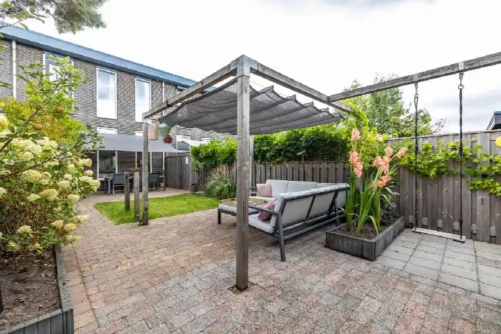 Terraced house for sale: Willem Valkstraat 3, Hoogkerk-Zuid Groningen