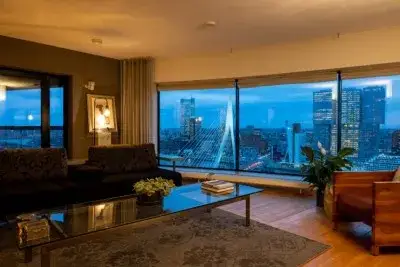 Apartment for sale: Willemsplein 566, Stadsdriehoek Rotterdam