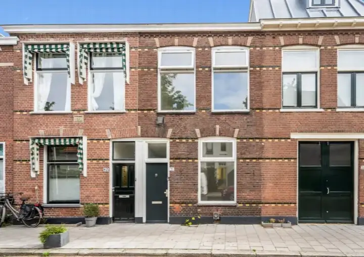 Tussenwoning te koop: Willemstraat 40, Ministersbuurt-Oost Delft