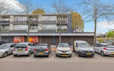 Apartment for sale: William Harveystraat 48, Geneesherenbuurt Haarlem