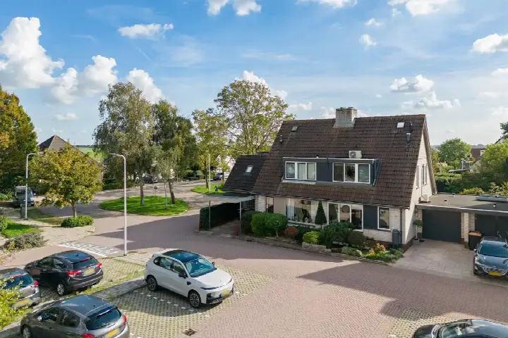 Terraced house for sale: Wim van de Kappellehof 3, Westeinde Wormer