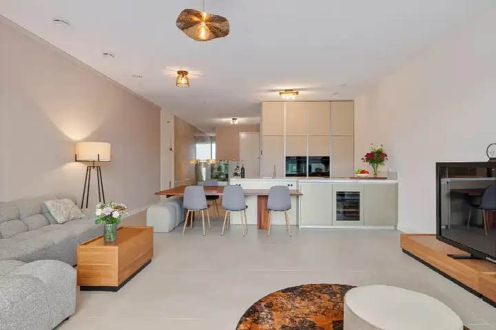Appartement te koop: Wimpelplantsoen 449, Noorderplassen W.-Oost Almere
