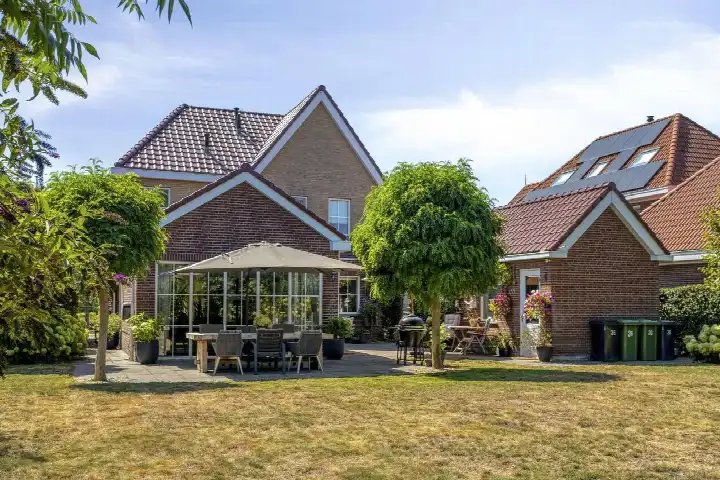 Vrijstaande woning te koop: Windsingel 36, Tholen Tholen