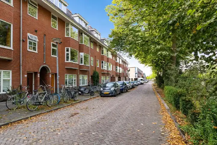 Appartement te koop: Winschoterdiep 153B, Oosterpoort Groningen