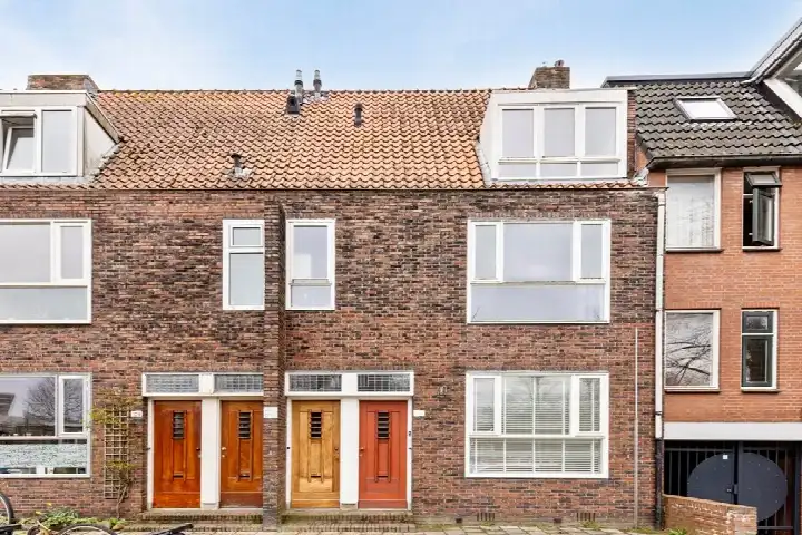 Appartement te huur: Winschoterdiep 157A, Oosterpoort Groningen