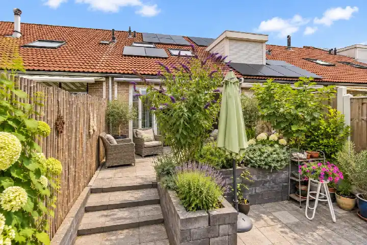 Terraced house for sale: Wipmolenweg 361, Molenbuurt Oost Almere