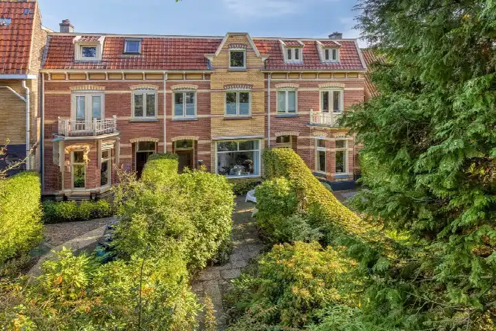Terraced house for sale: Wipstrikkerallee 39, Wipstrik-Noord Zwolle
