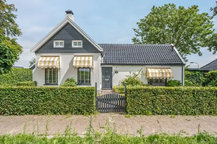 Detached house for sale: Wirdumerweg 63, Wirdum Wirdum (Gr)