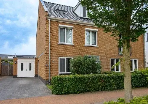 Semi-detached for sale: Wismar 23, De Hilst Hattem