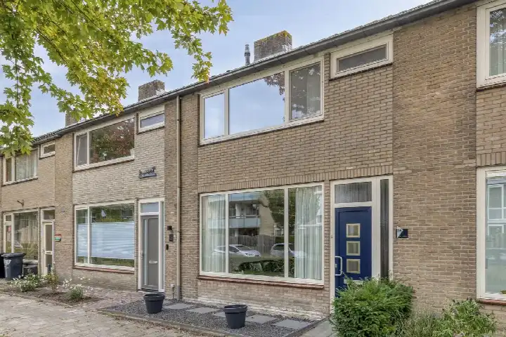 Terraced house for sale: Witte de Withstraat 35, Wilhelminadorp Best