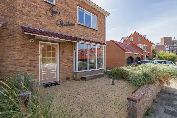 Hoekwoning te koop: Witte de Withstraat 7, Zeeheldenbuurt Noordwijk (Zh)