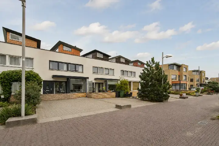 Tussenwoning te koop: Witte Veld 7, Stations omgeving Zandvoort