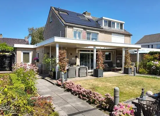 Semi-detached for sale: Witte Weideweg 25, Noordhoek Noordhoek