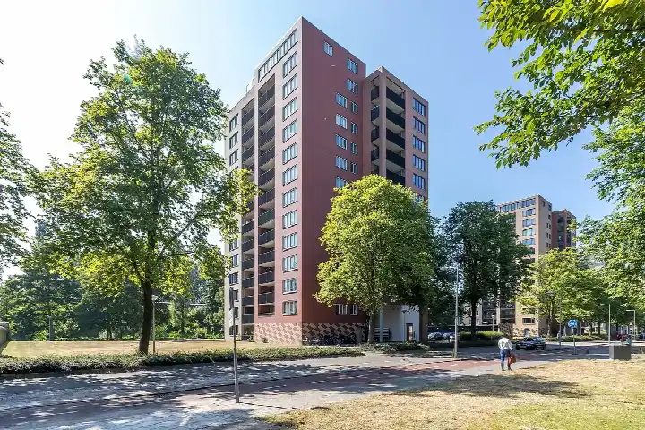Apartment for rent: Wittgensteinlaan 174, Koningin Wilhelminaplein Amsterdam