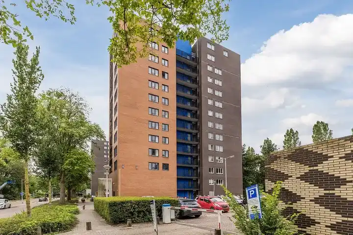 Apartment for rent: Wittgensteinlaan 191, Koningin Wilhelminaplein Amsterdam