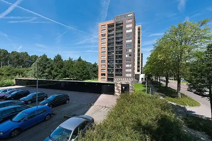 Apartment for rent: Wittgensteinlaan 93, Koningin Wilhelminaplein Amsterdam