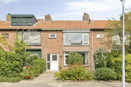 Terraced house for sale: Wogmeerstraat 7, Hoofddorp Centrum Noord Hoofddorp