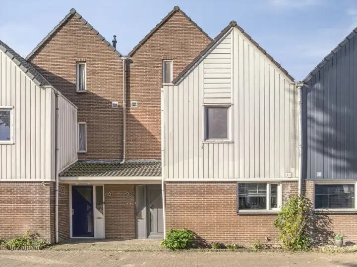 Tussenwoning te koop: Wolfsveld 38, Loove Someren
