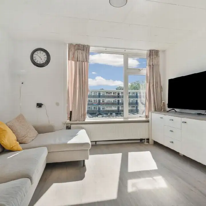 Studio te koop: Wolvenrade 103, Venen, Oorden en Raden 'S-Gravenhage