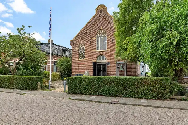 Vrijstaande woning te koop: Wommelserweg 46, Tzum Tzum