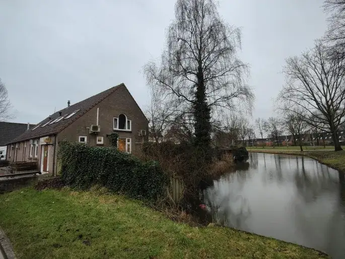 Twee-onder-één-kap te huur: Woudrichemstraat 4, De Laar-West Arnhem