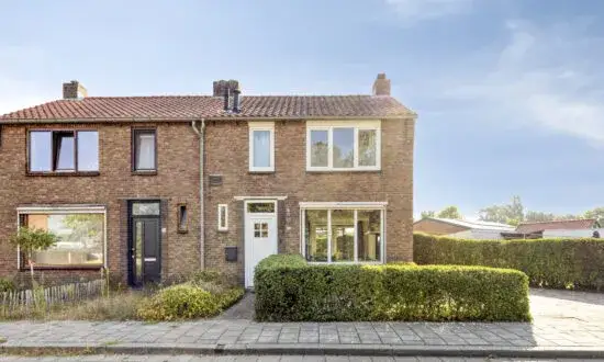 Twee-onder-één-kap te koop: Wouterij 34, Kern Koewacht Koewacht