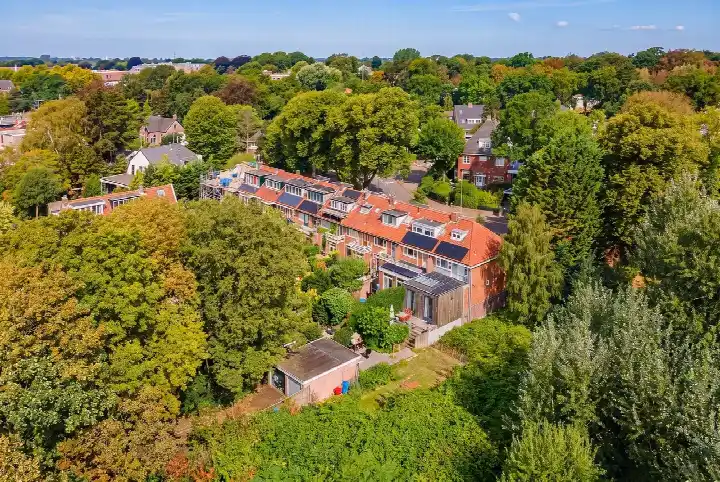Tussenwoning te koop: Wüstelaan 50, Eltabuurt Santpoort-Zuid