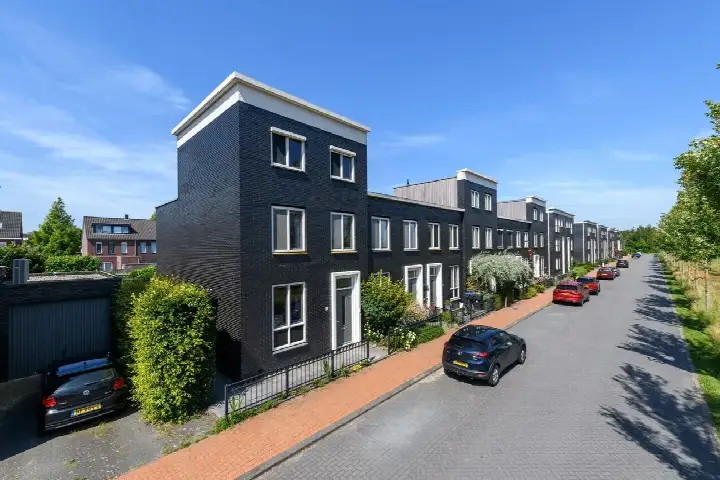 Hoekwoning te koop: Yme Kuiperweg 20, Skoatterwald Heerenveen