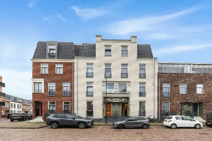 Terraced house for sale: Zaagmolenstraat 63, Damcentrum Leidschendam