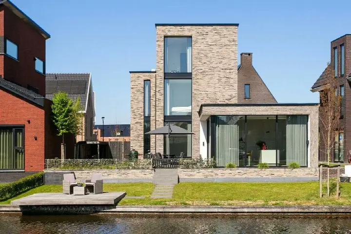 Vrijstaande woning te koop: Zaltbommelstraat 8, Laakse Tuinen Amersfoort